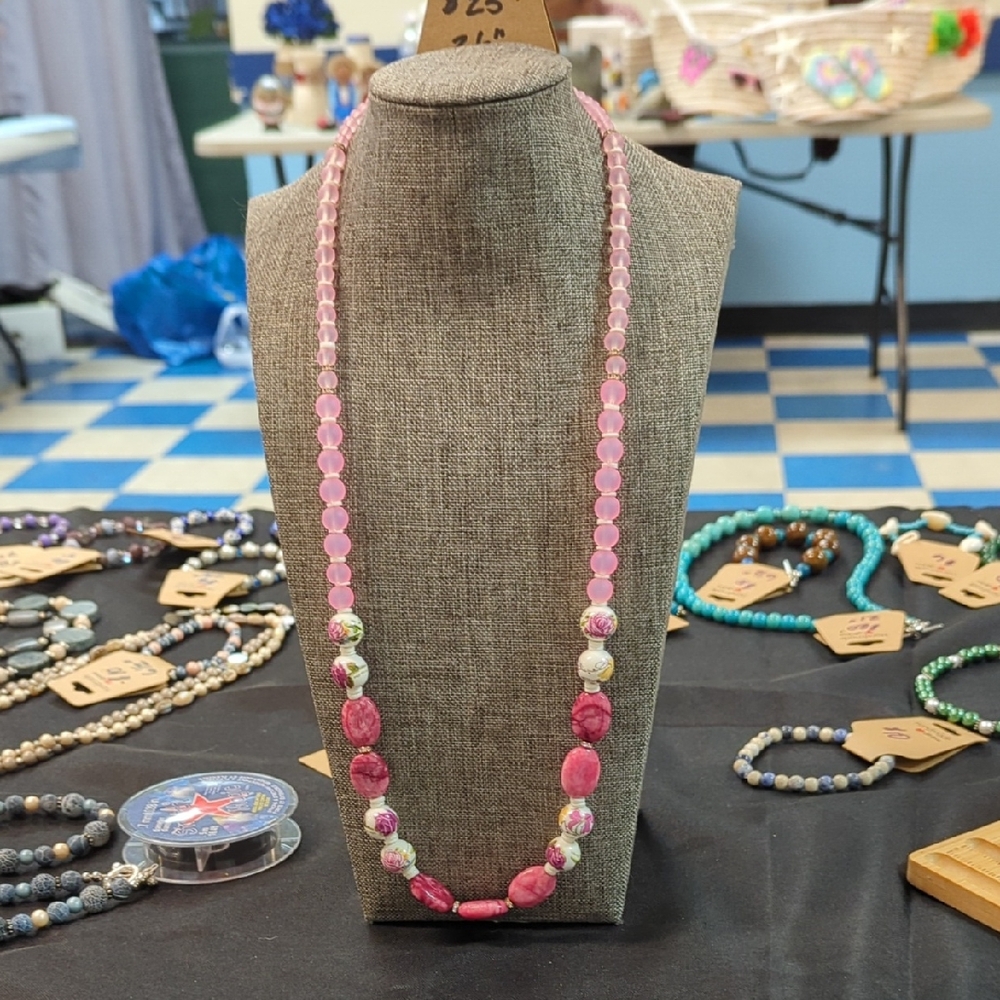 Elegant Pink Beaded Necklace
